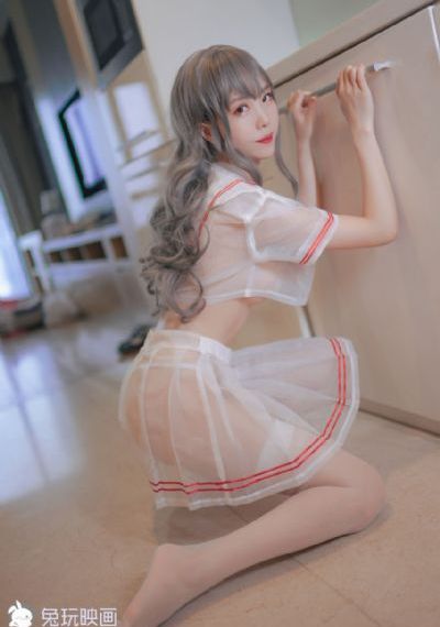年轻大胸的老婆_4K免费在线播放