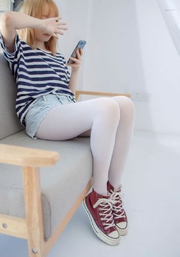 美女光屁屁露全身_1080P在线观看高清